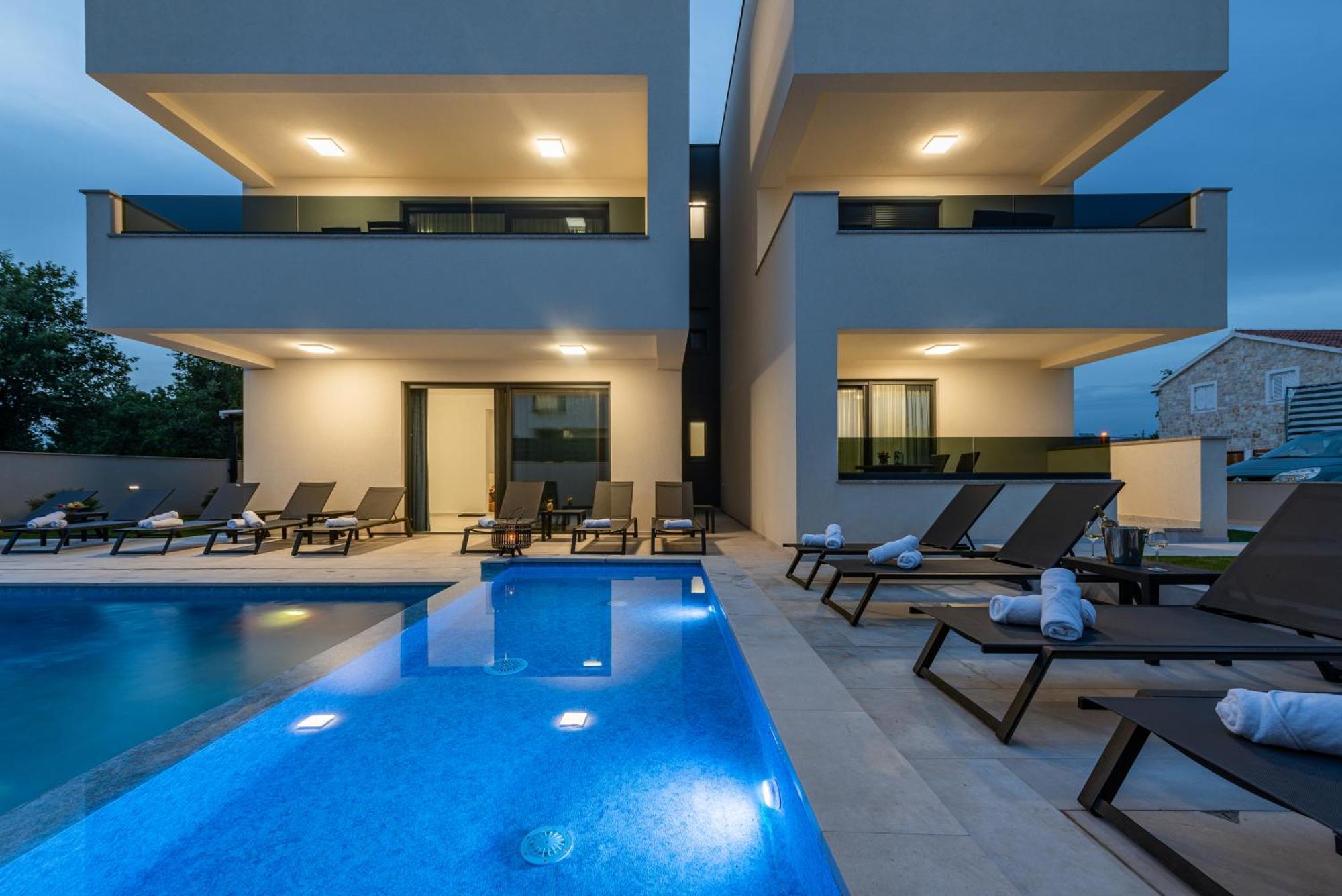 Apartments Menalo Elegance Zaton  Exterior photo