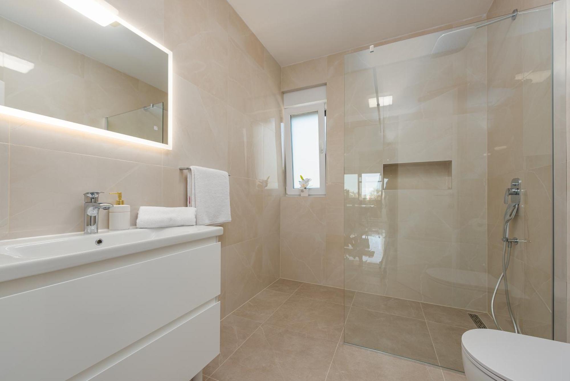 Apartments Menalo Elegance Zaton  Exterior photo
